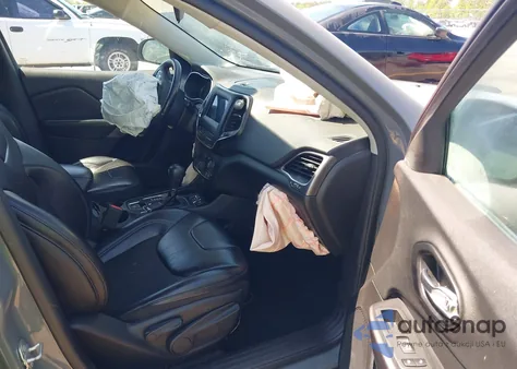 2020 Jeep Cherokee Latitude Plus Fwd from USA, damaged, VIN 1C4PJLLB8LD648936